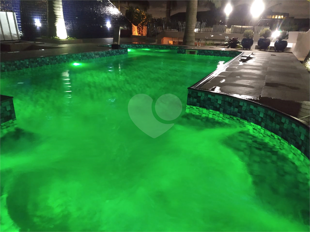 CONDOMÍNIO em JARDIM ÂNGELA