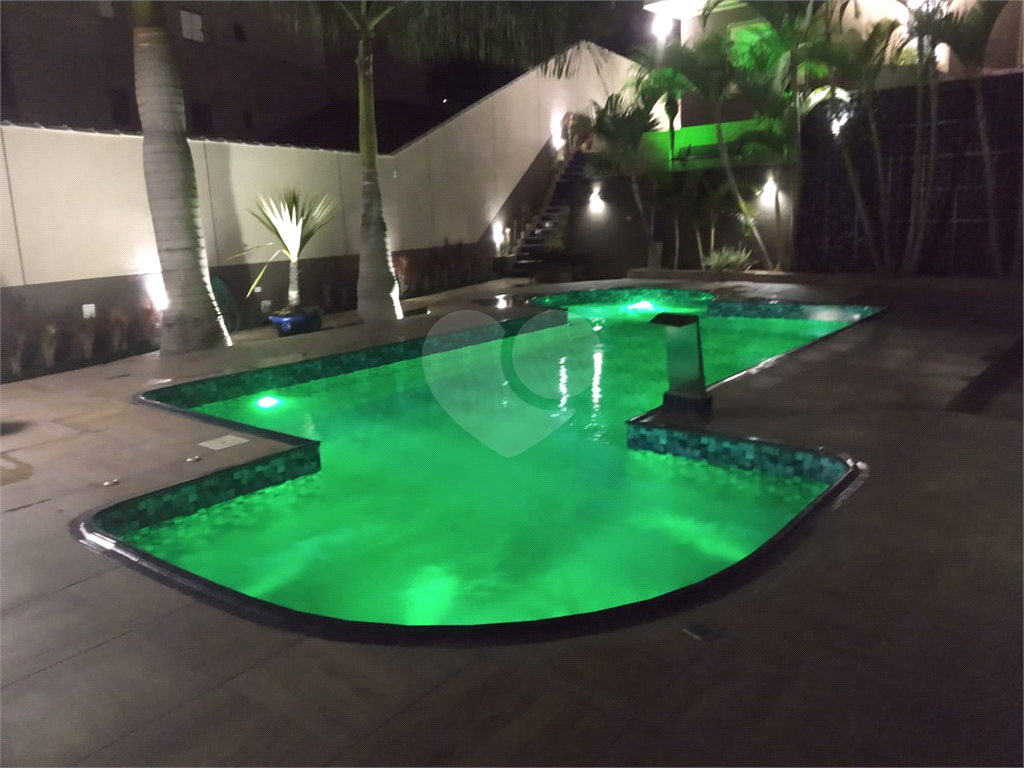 CONDOMÍNIO em JARDIM ÂNGELA