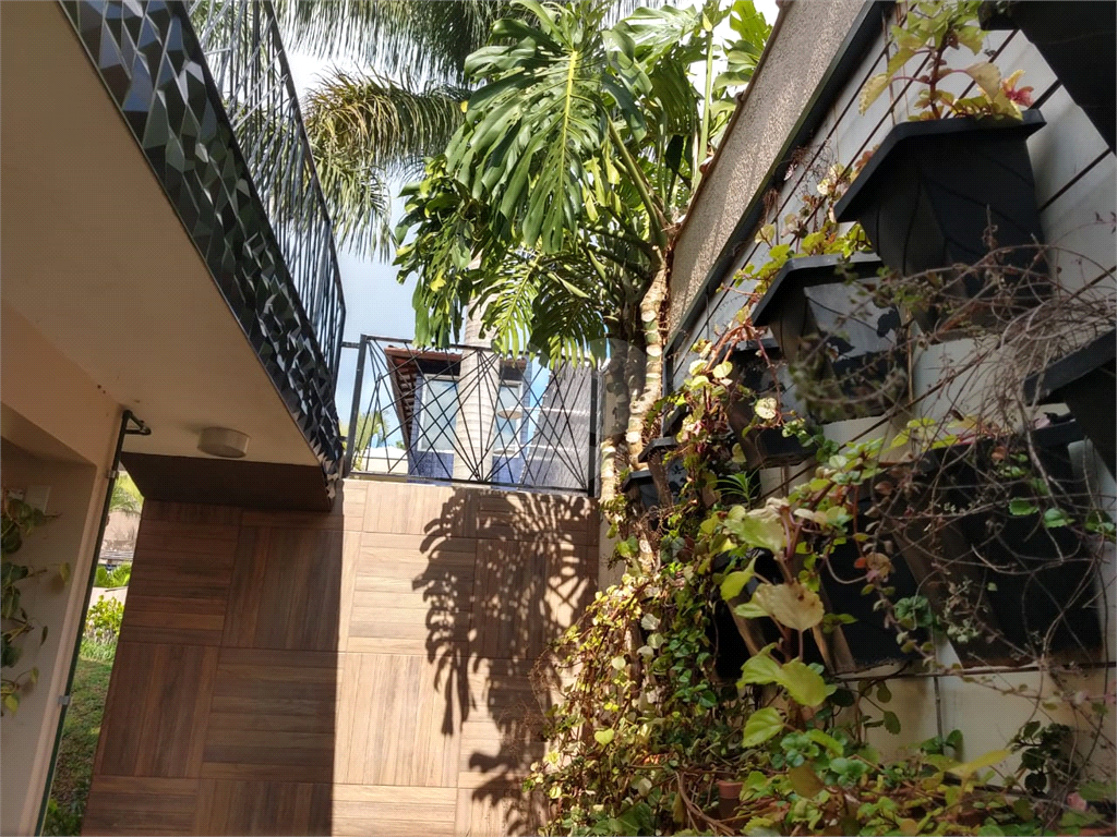 CONDOMÍNIO em JARDIM ÂNGELA
