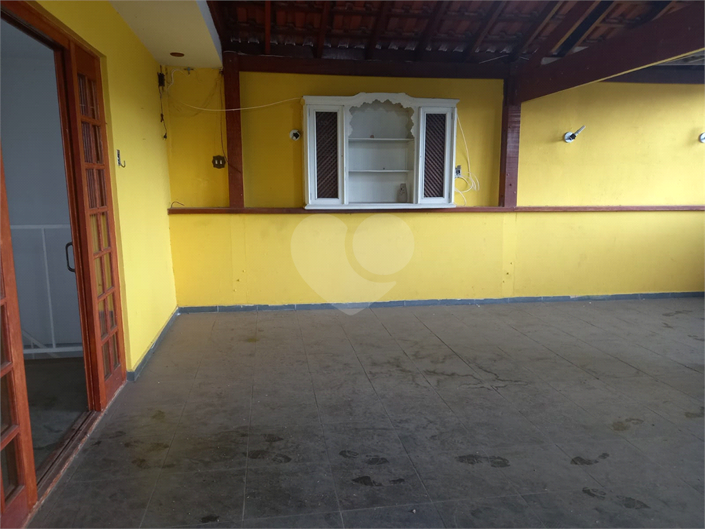 Casa Térrea - Condomínio - Santa  Terezinha - SP