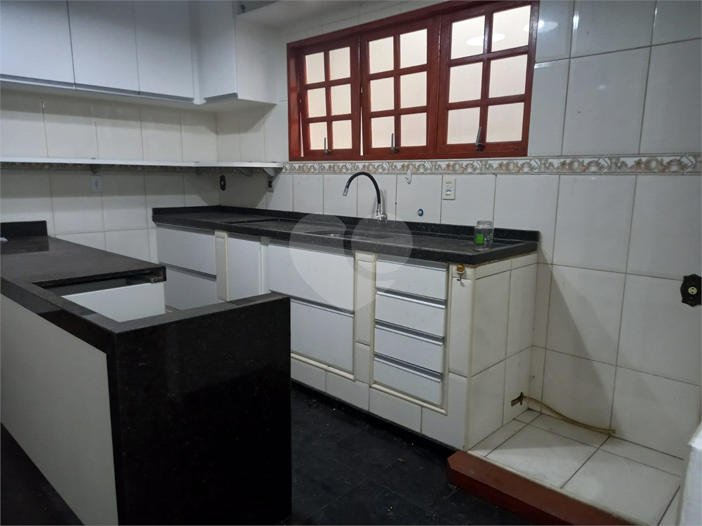 Casa Térrea - Condomínio - Santa  Terezinha - SP