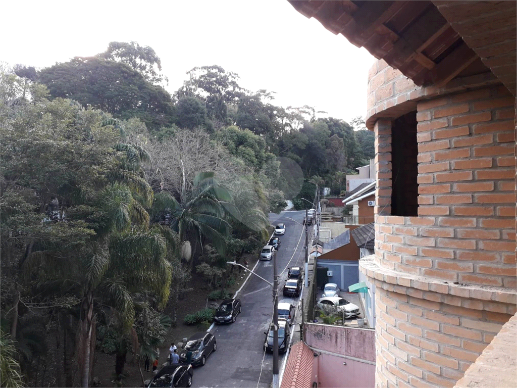 Lindo SOBRADO NOVO -03 SUÍTES - 05 VAGAS - 280m² - ESTILO MEDIEVAL - PARQUE MANDAQUI