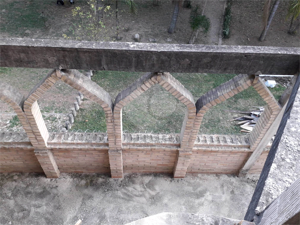 Lindo SOBRADO NOVO -03 SUÍTES - 05 VAGAS - 280m² - ESTILO MEDIEVAL - PARQUE MANDAQUI