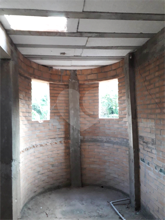 Lindo SOBRADO NOVO -03 SUÍTES - 05 VAGAS - 280m² - ESTILO MEDIEVAL - PARQUE MANDAQUI