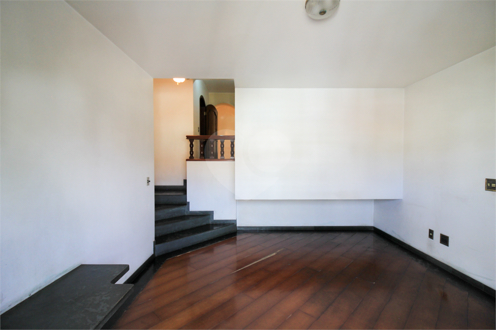 Casa a venda com 5 dormitórios -Jardim São Bento 