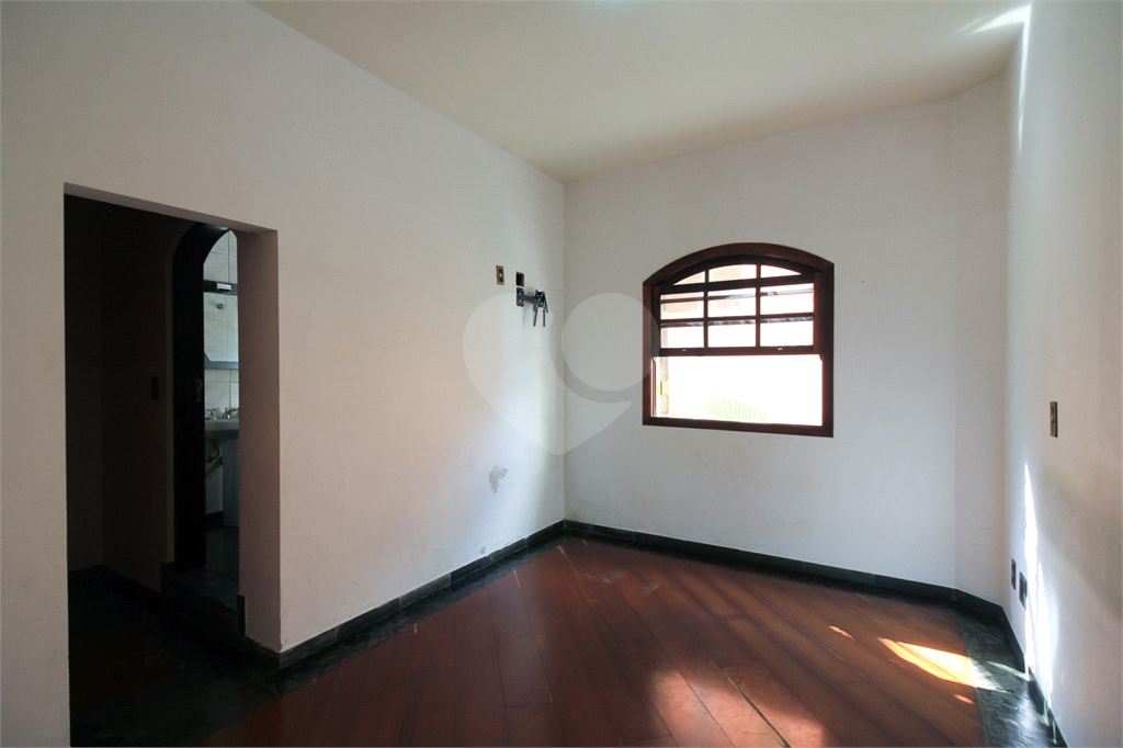 Casa a venda com 5 dormitórios -Jardim São Bento 