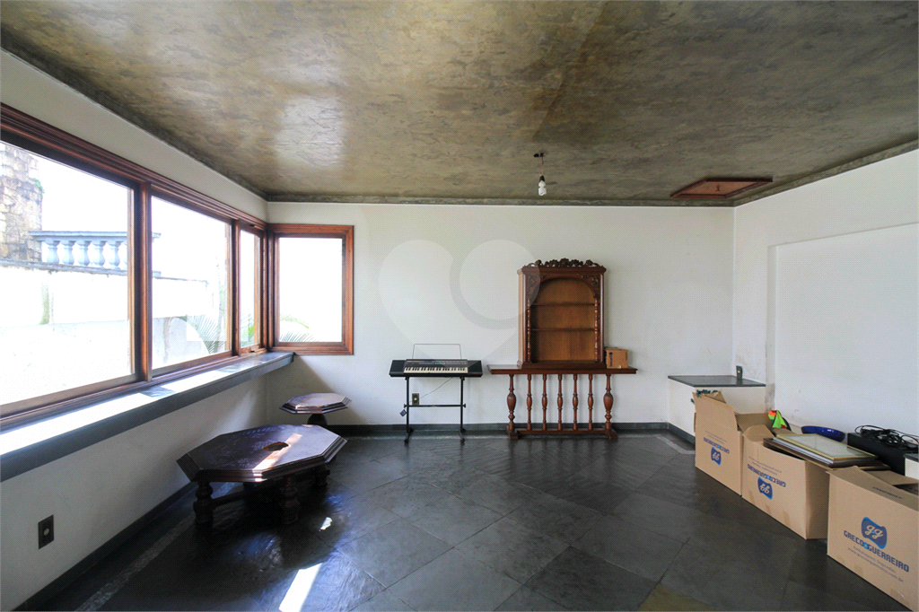 Casa a venda com 5 dormitórios -Jardim São Bento 