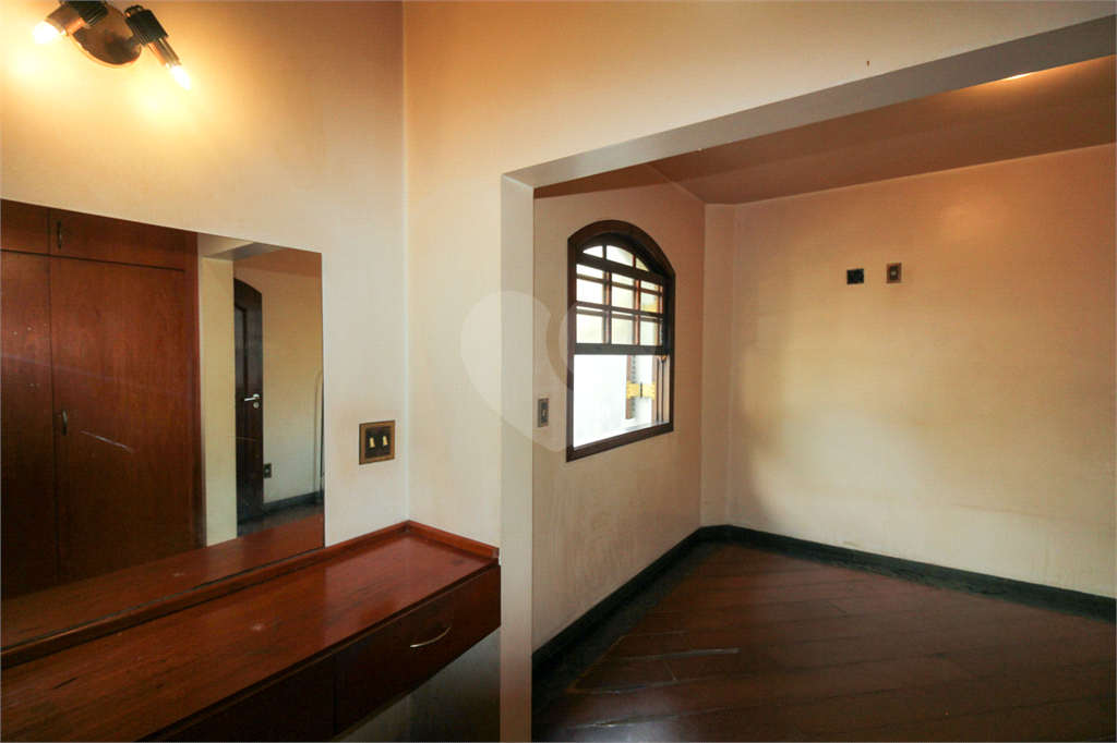 Casa a venda com 5 dormitórios -Jardim São Bento 