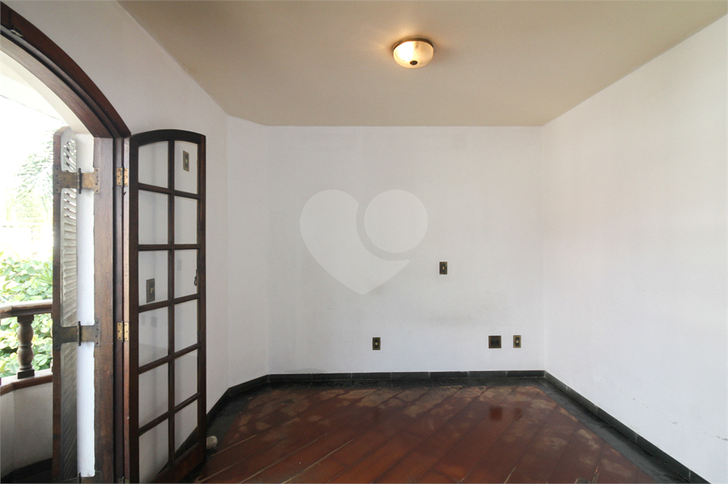 Casa a venda com 5 dormitórios -Jardim São Bento 