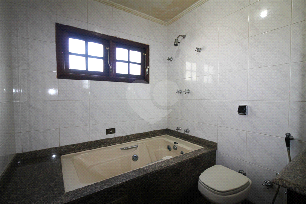 Casa a venda com 5 dormitórios -Jardim São Bento 
