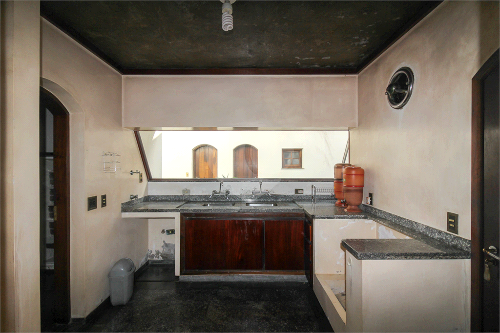 Casa a venda com 5 dormitórios -Jardim São Bento 