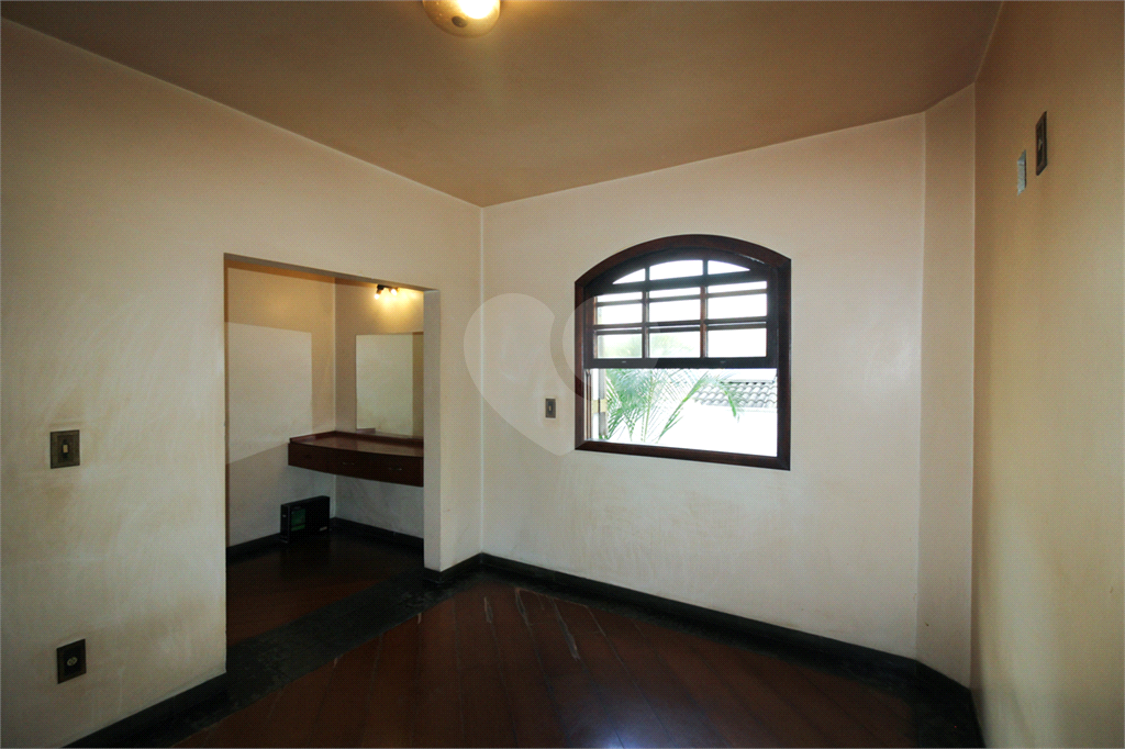 Casa a venda com 5 dormitórios -Jardim São Bento 