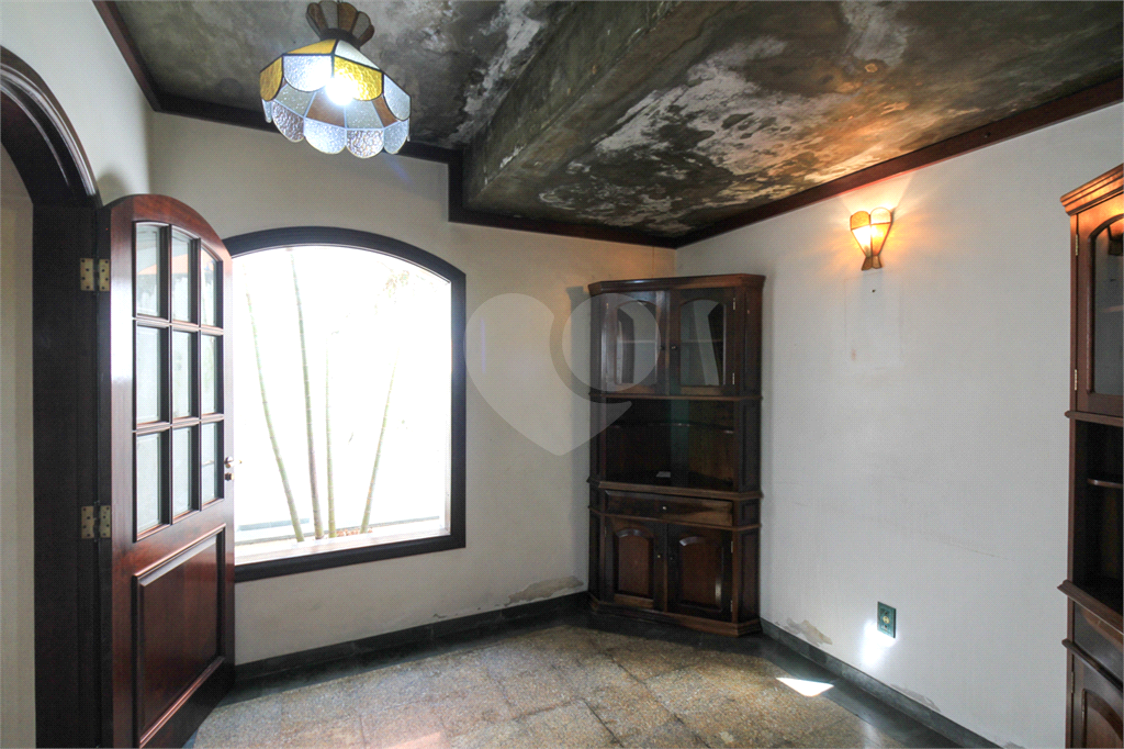 Casa a venda com 5 dormitórios -Jardim São Bento 