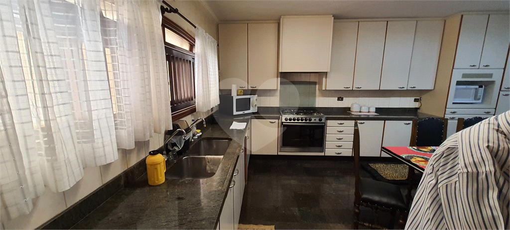 Suntuosa casa , V. Rosália-Guarulhos, 4 suites,