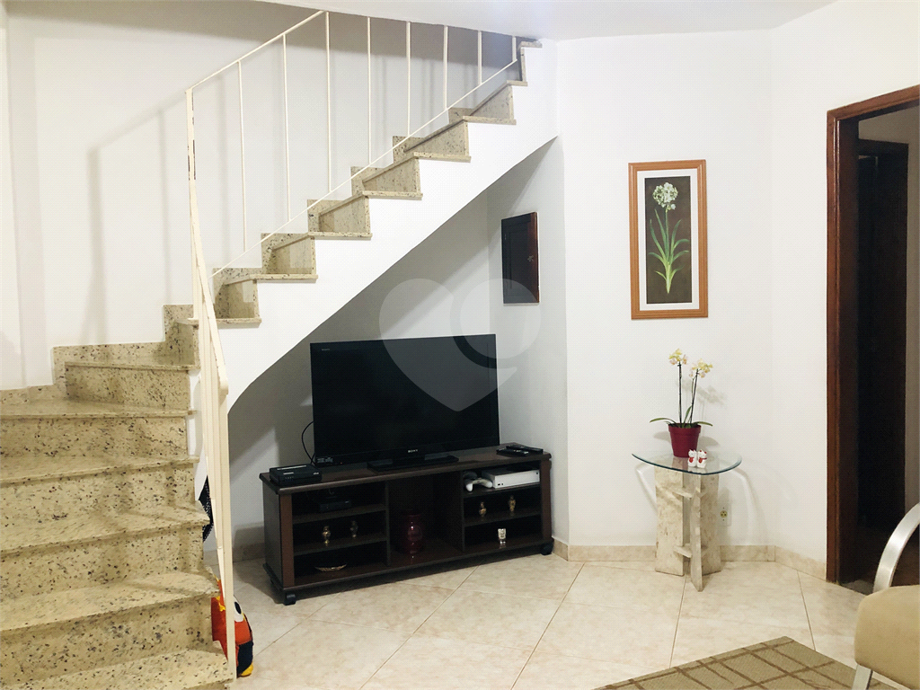 Sobrado à venda com 3 quartos, 159m² - Foto 5