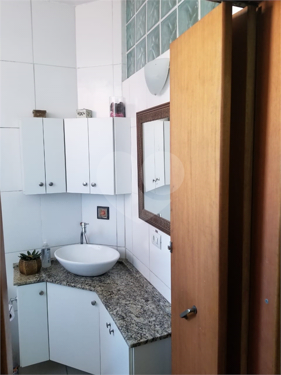 Apartamento 02 dormitórios na Republica