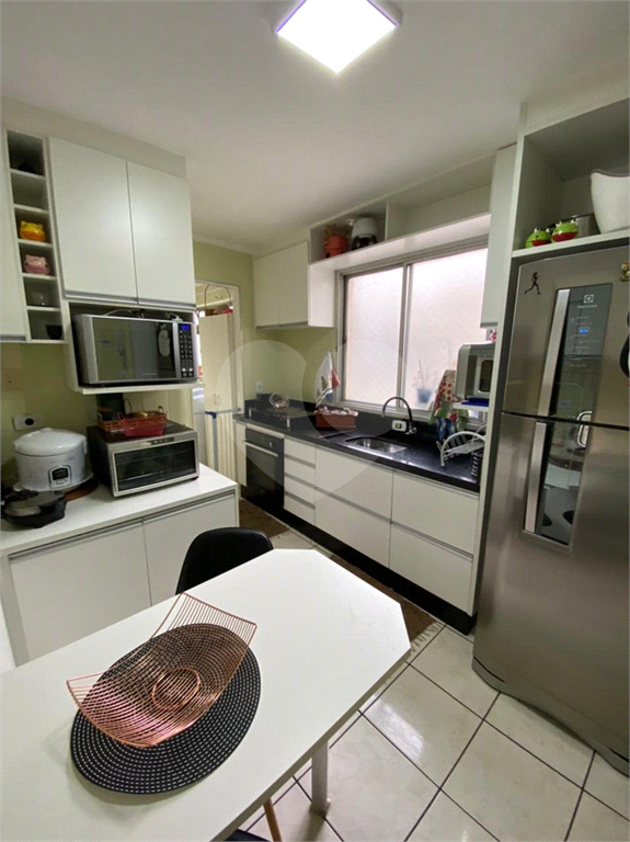 APARTAMENTO em BELA VISTA