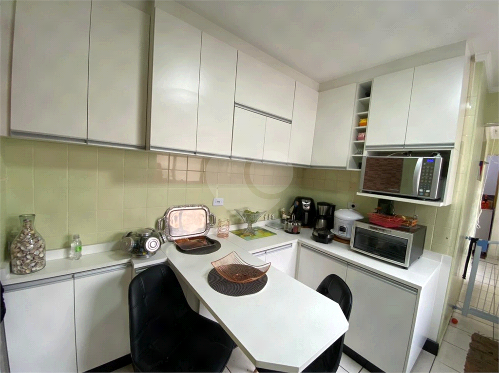 APARTAMENTO em BELA VISTA