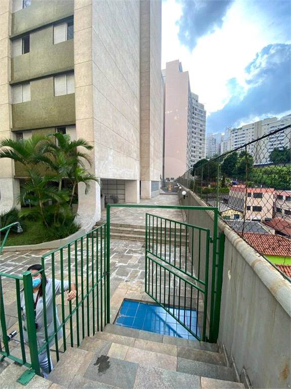 APARTAMENTO em BELA VISTA