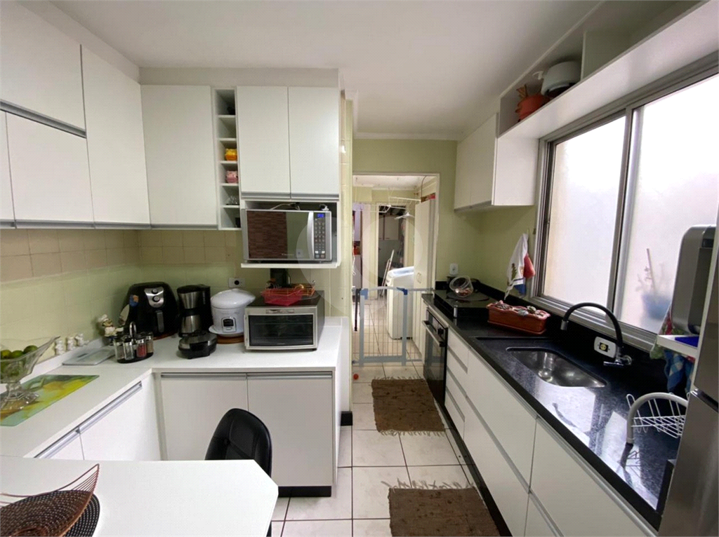 APARTAMENTO em BELA VISTA