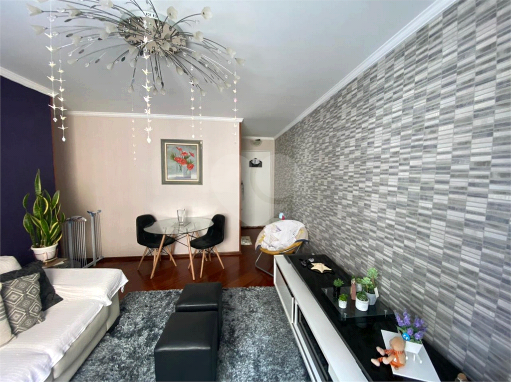 APARTAMENTO em BELA VISTA