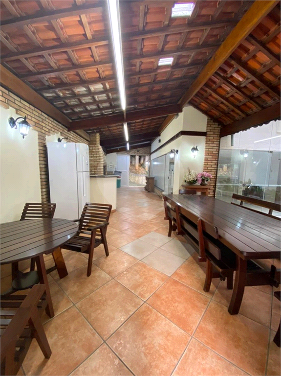 APARTAMENTO em BELA VISTA