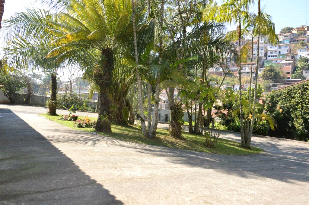 CHÁCARA em SANTA ISABEL