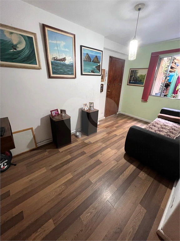 APARTAMENTO em SANTANA