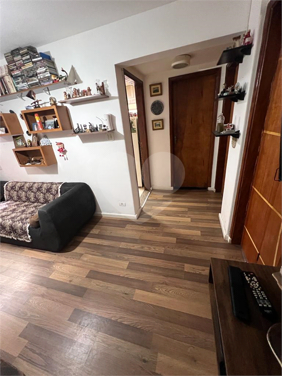 APARTAMENTO em SANTANA