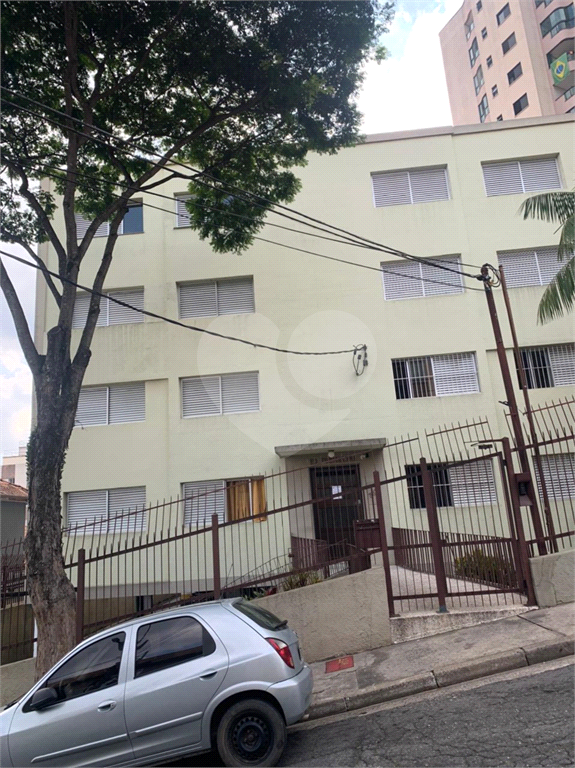 APARTAMENTO em SANTANA