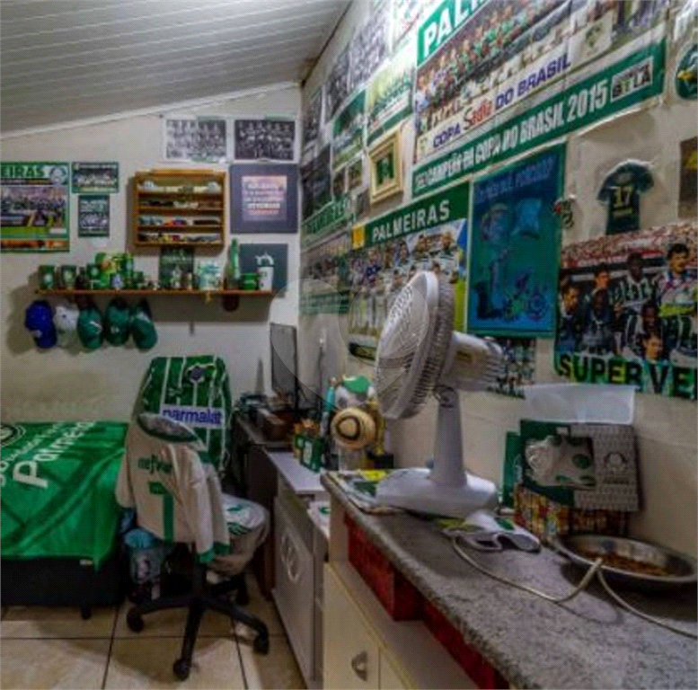APARTAMENTO em SANTANA