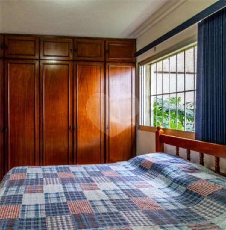 APARTAMENTO em SANTANA