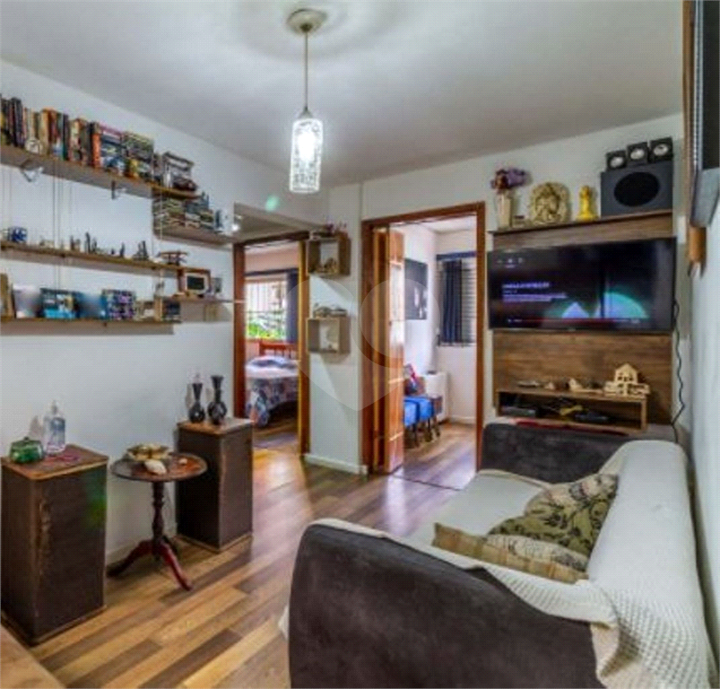 APARTAMENTO em SANTANA