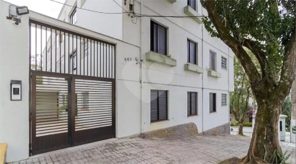 APARTAMENTO em CAMBUCI