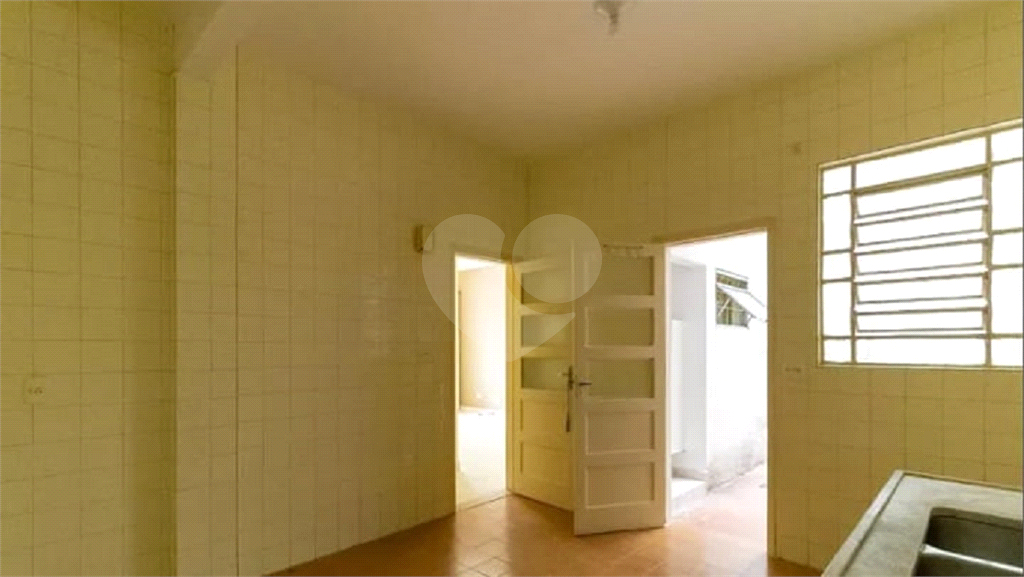 APARTAMENTO em CAMBUCI