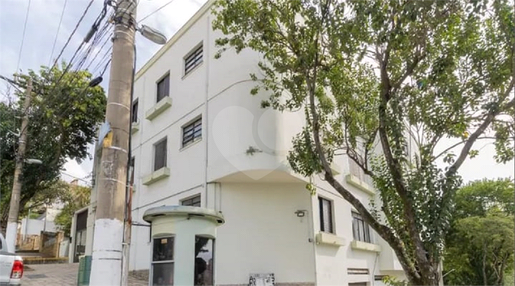 APARTAMENTO em CAMBUCI