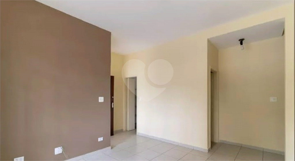 APARTAMENTO em CAMBUCI