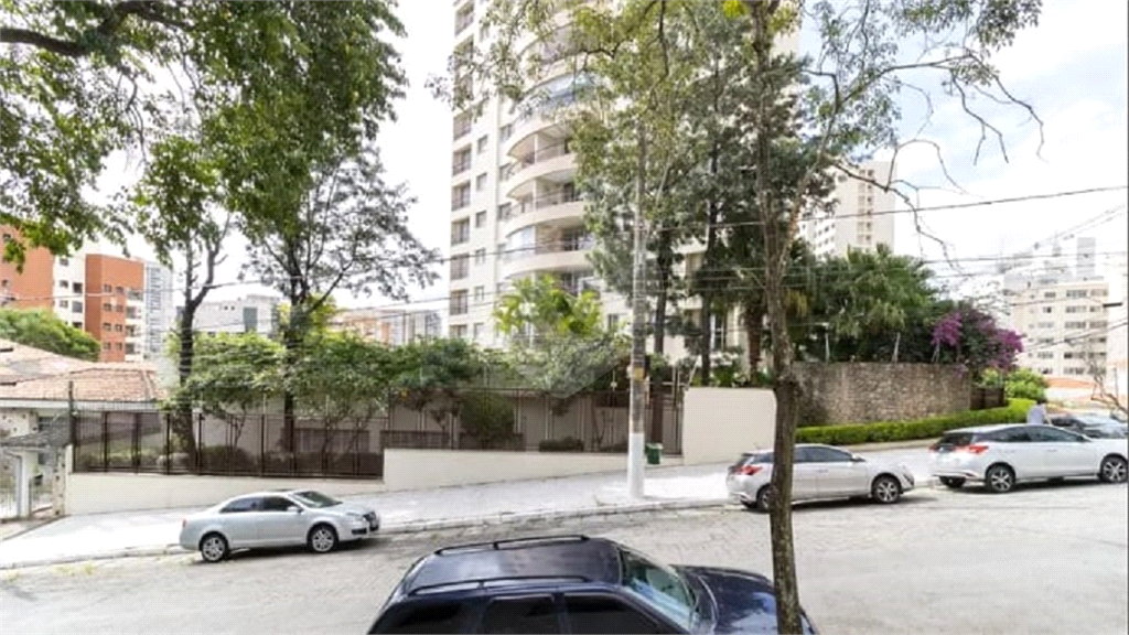 APARTAMENTO em CAMBUCI