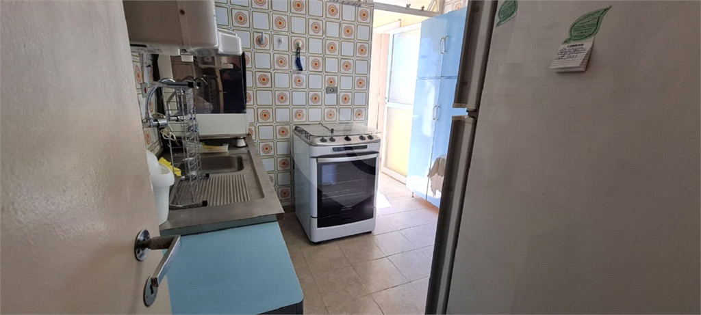 Apto bem iluminado e ventilado contendo 3 dormitórios para venda na Vila Clementino