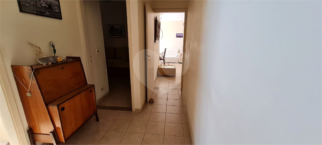 Apto bem iluminado e ventilado contendo 3 dormitórios para venda na Vila Clementino