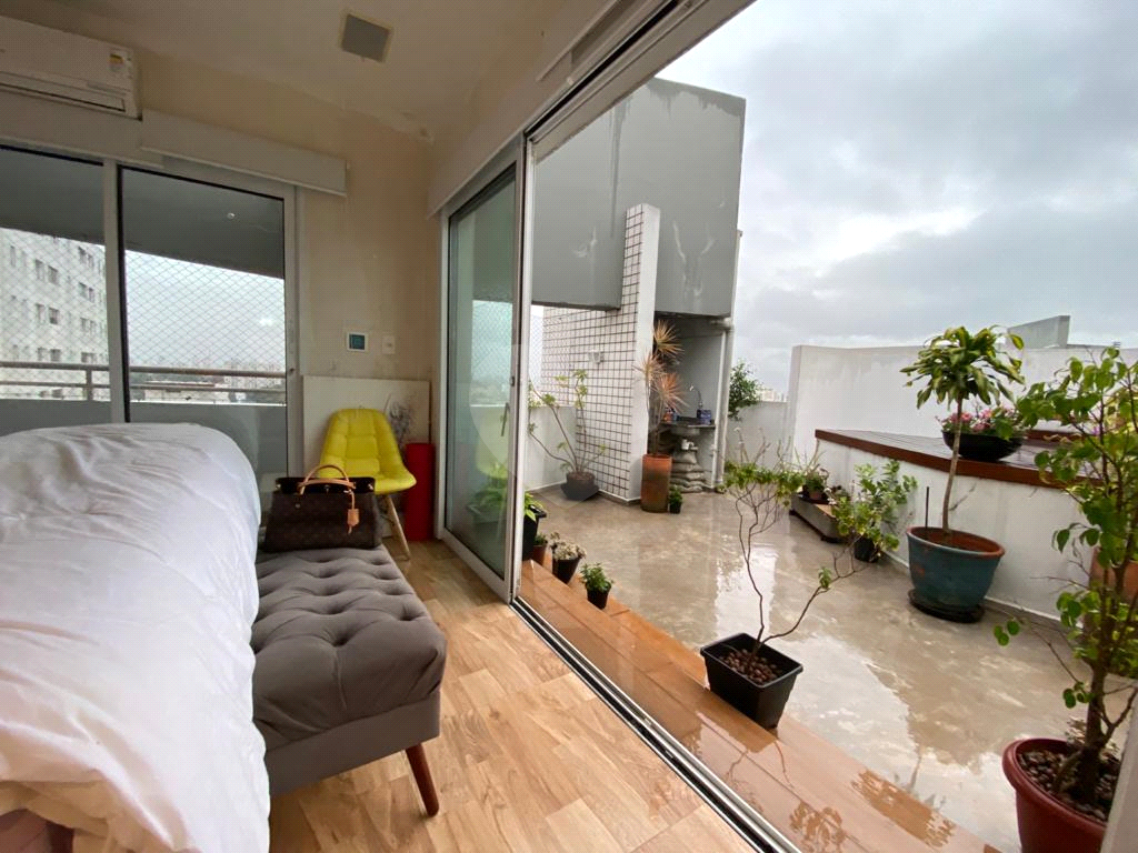 Cobertura na vila Madalena