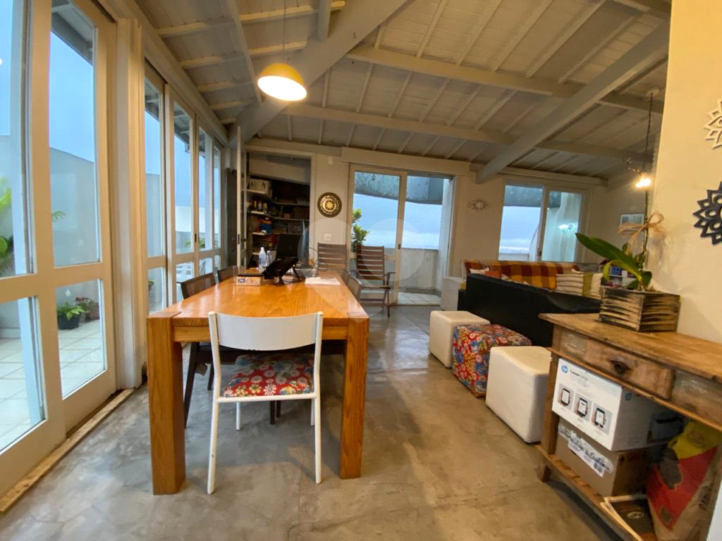 Cobertura na vila Madalena