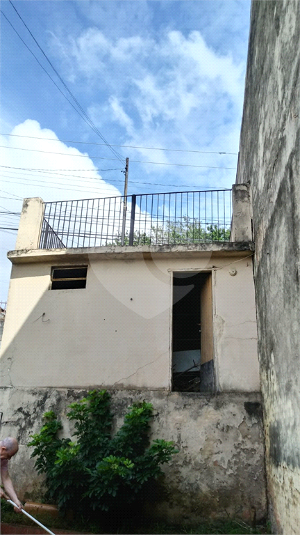 Casa assobradada - 02 casas independentes - Vila Constança