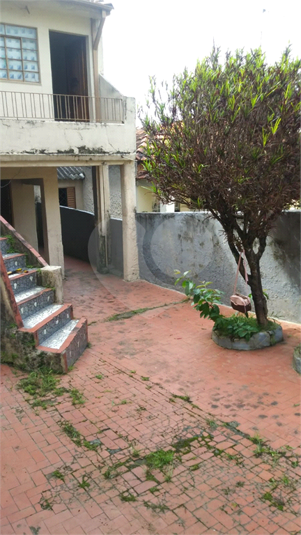 Casa assobradada - 02 casas independentes - Vila Constança