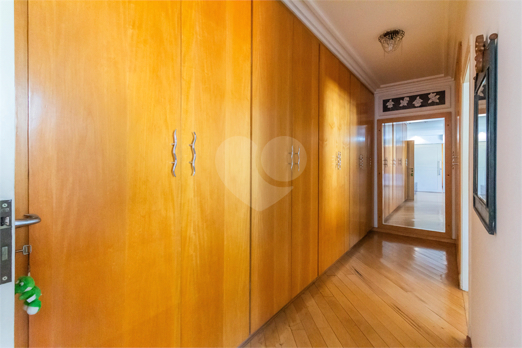 CASA À VENDA COM 3 QUARTOS EM ALTO DE PINHEIROS