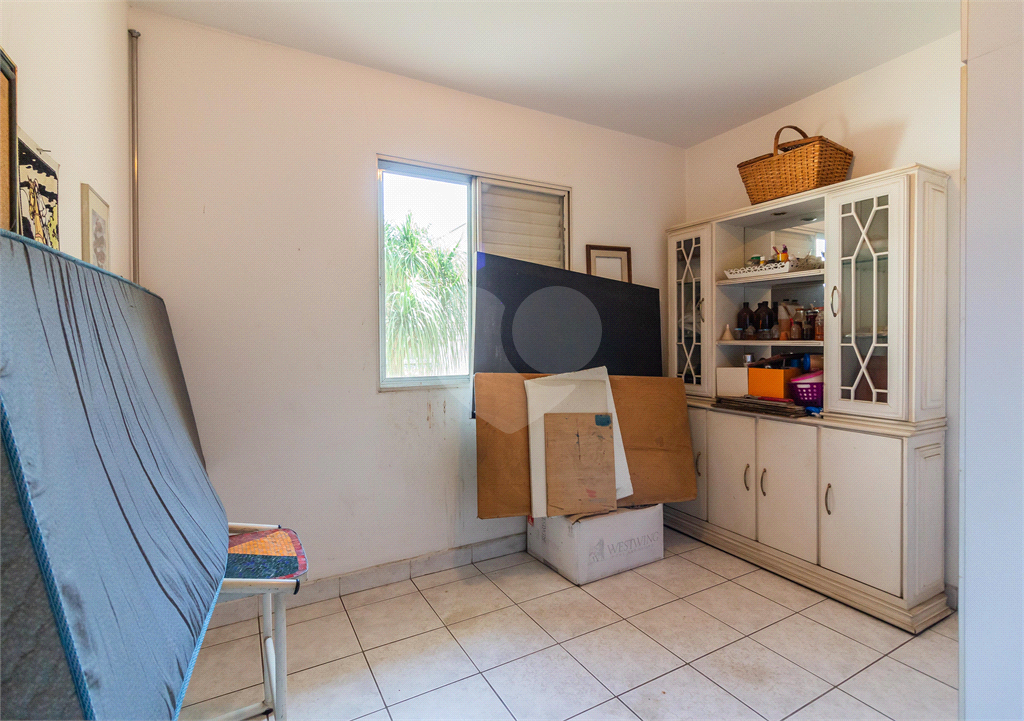 CASA À VENDA COM 3 QUARTOS EM ALTO DE PINHEIROS