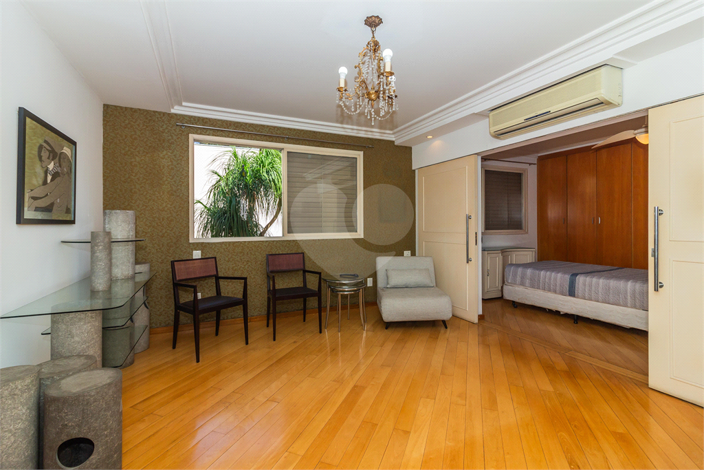 CASA À VENDA COM 3 QUARTOS EM ALTO DE PINHEIROS