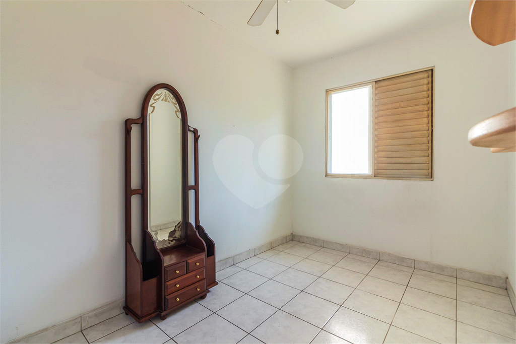 CASA À VENDA COM 3 QUARTOS EM ALTO DE PINHEIROS
