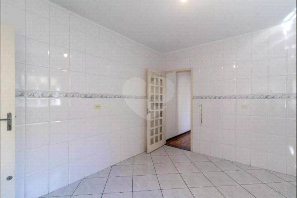 Sobrado Jardim França, com 03 dormitórios
