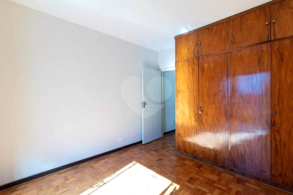 Sobrado Jardim França, com 03 dormitórios